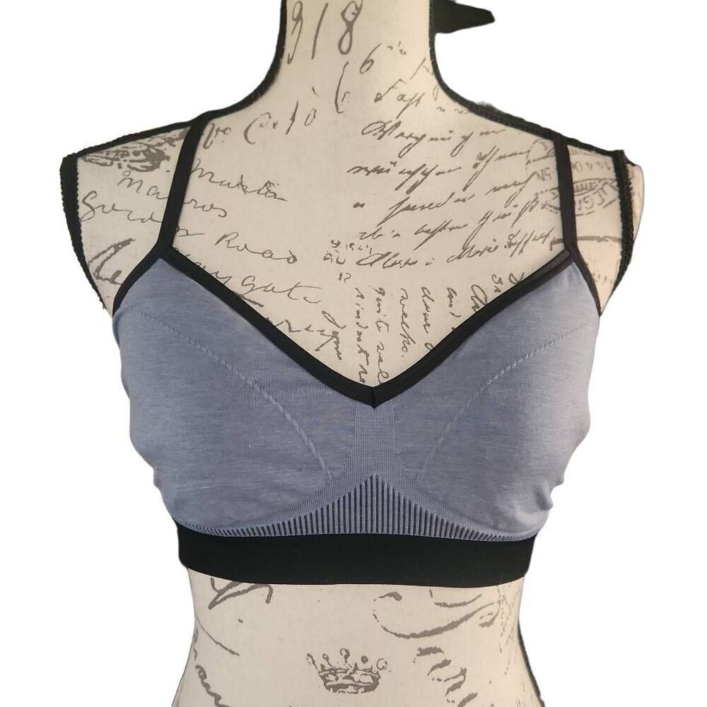 Lululemon Women's Size Medium Blue Black Sports Bra